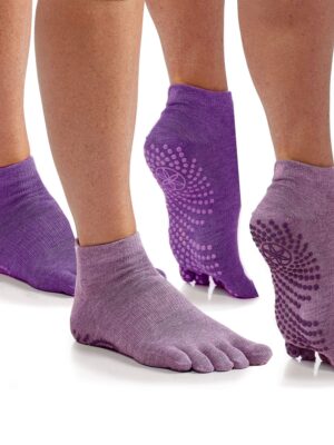 Gaiam Grippy Yoga Socks 2 Pack Non Slip Grip Accessories